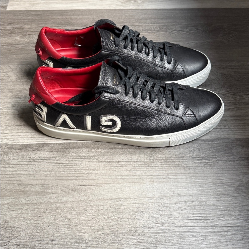 GIVENCHY URBAN SNEAKERS!
